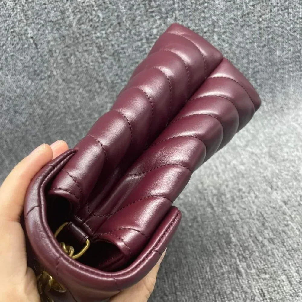 100% Authentic Yves Saint Laurent Medium leather Shoulder Bag - Picture 3 of 14